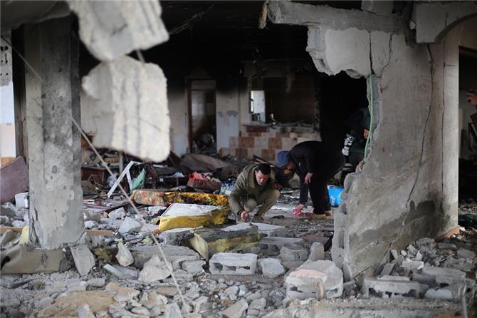 إعلام فلسطيني: الجيش الإسرائيلي ارتكب مجزرة بمحيط مسجد الشمعة شرق غزة