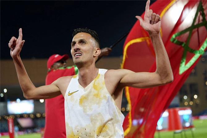 سفيان البقالي يحمل عبء الرياضة المغربية في الأولمبياد