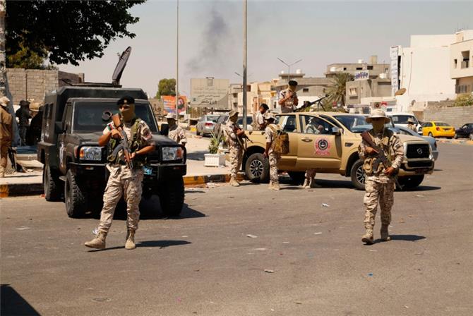 طرابلس تنتظر إخلاءها من الميليشيات بعد 5 أشهر من الإعلان الحكومي