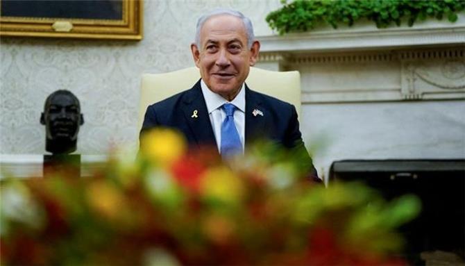 مفاوض إسرائيلي يفتح النار على نتنياهو: يقامر بحياة الرهائن
